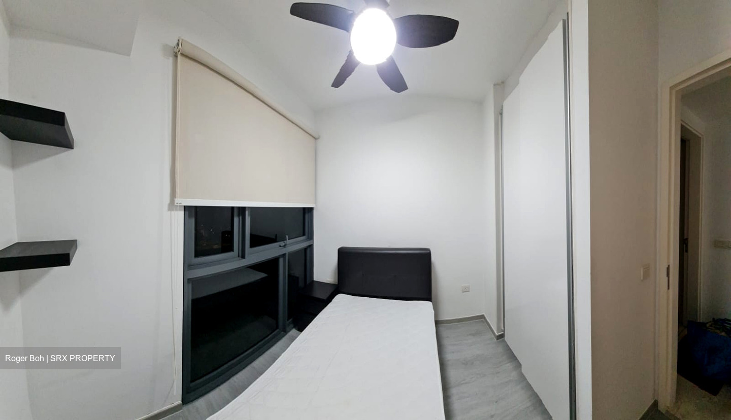The Lakefront Residences (D22), Condominium #548872911